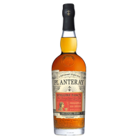 Photographie d'une bouteille de Planteray Stiggins Fancy Pienapple 70 cl