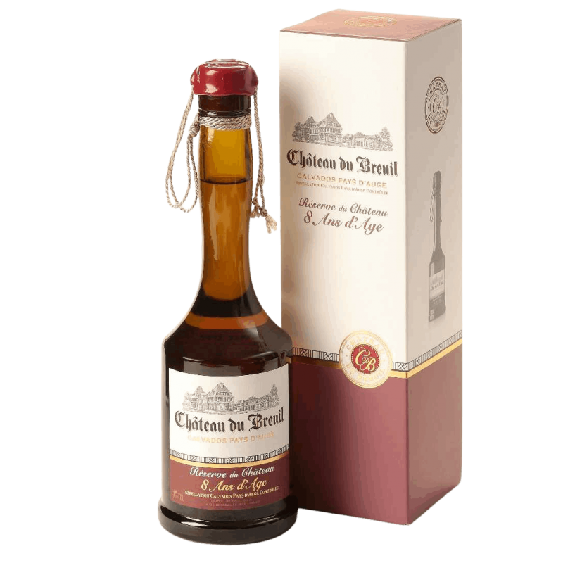Photographie d'une bouteille de Calvados Château du Breuil 8 ans