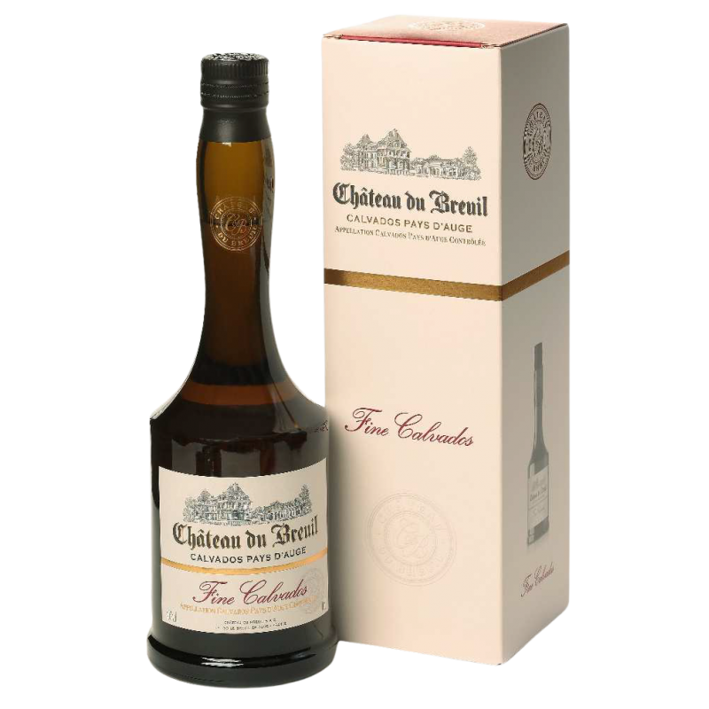 Photographie d'une bouteille de Calvados Château du Breuil Fine