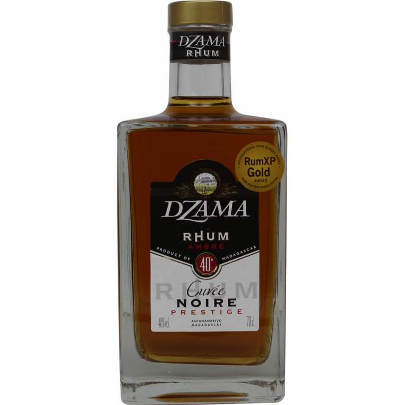 Photographie d'une bouteille de Rhum Dzama Cuvée Noire Prestige