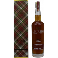 Photographie d'une bouteille de Rhum A.H Riise XO Christmas