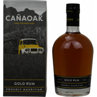 Photographie d'une bouteille de Rhum Canaoak Gold Rum