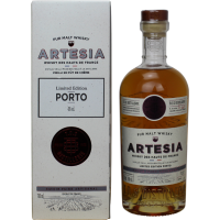 Photographie d'une bouteille de Whisky Artesia Pur Malt Edition Porto