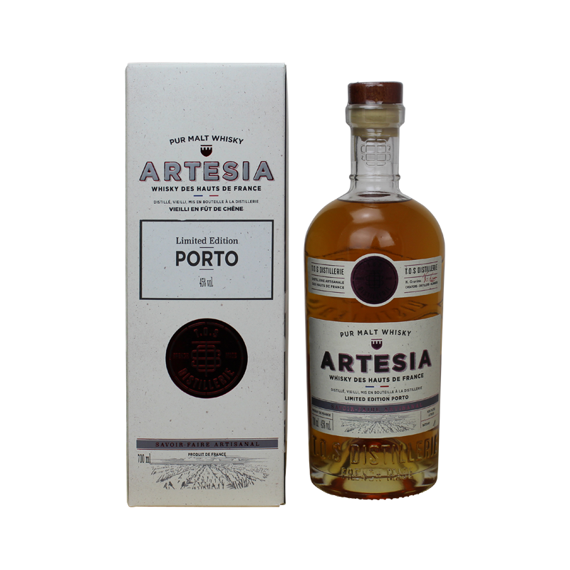 Photographie d'une bouteille de Whisky Artesia Pur Malt Edition Porto