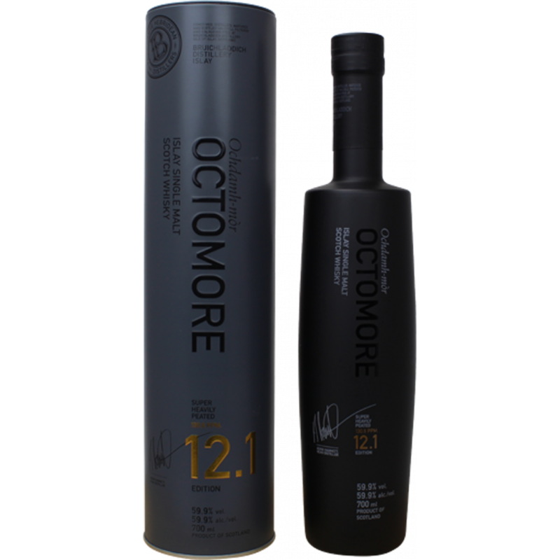 Photographie d'une bouteille de Whisky Octomore 12.1