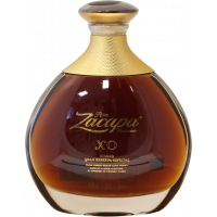 Photographie d'une bouteille de Rhum Zacapa Centenario XO