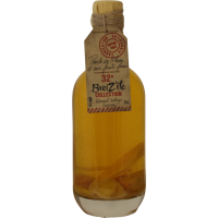 Photographie d'une bouteille de Punch au Rhum Kumquat Galanga Curcuma