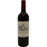 Photographie d'une bouteille de vin rouge moulin de la lagune haut medoc aoc rouge 2015 75 cl