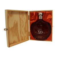 Photographie d'une bouteille de Cognac XO Carafe Domaine du Plantis