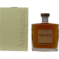 Photographie d'une bouteille de Armagnac 2000 Domaine d'Embidoure
