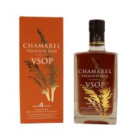 Photographie d'une bouteille de Rhum Chamarel VSOP 4 ans