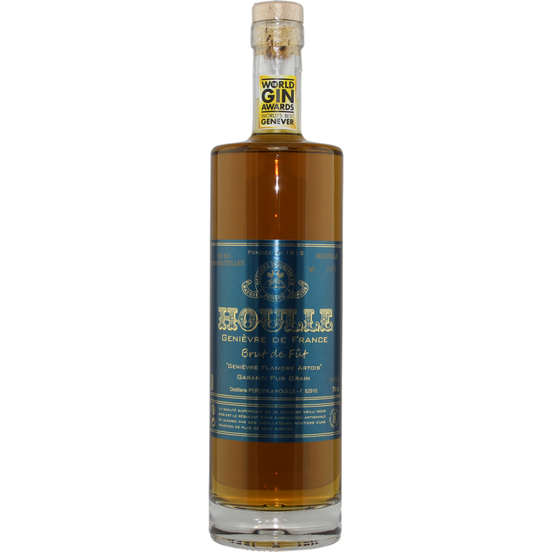 Photographie d'une bouteille de genievre de houlle brut de fut