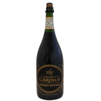 Photographie d'une bouteille de bière gouden carolus whisky infused 1.5l