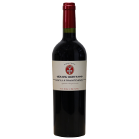 Photographie d'une bouteille de vin rouge gerard bertrand banyuls traditionnel aoc rouge 2018 75 cl
