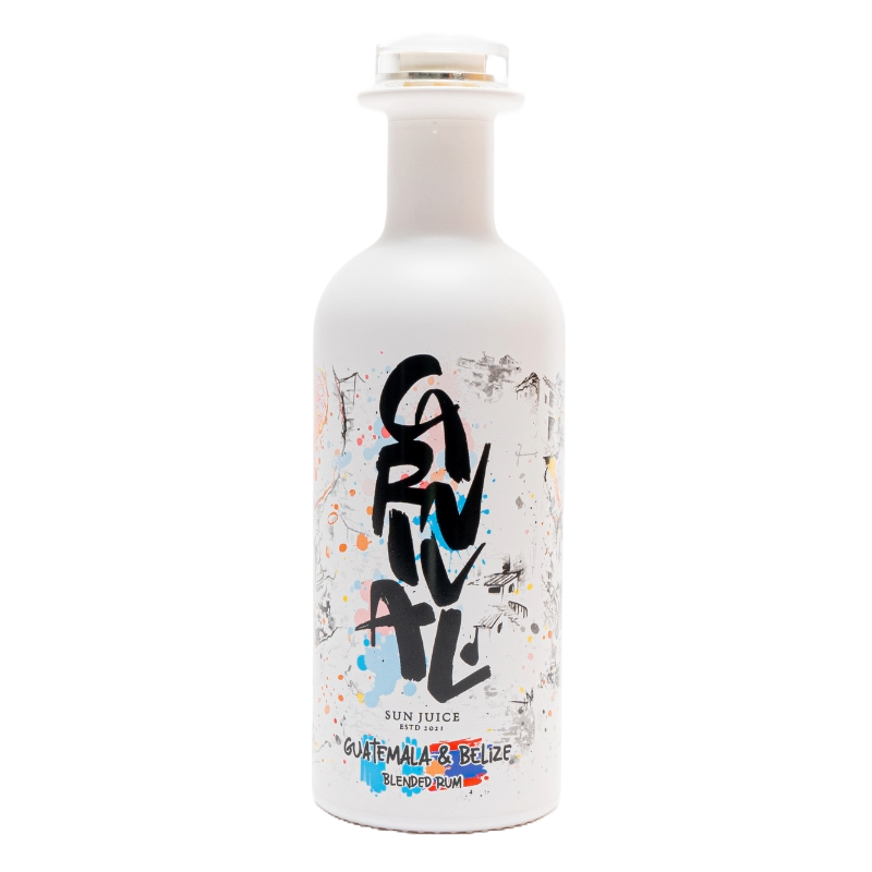 Photographie d'une bouteille de Rhum Carnival Guatemala & Belize 50 cl