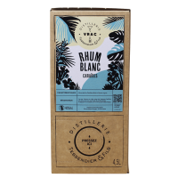 Photographie d'une bouteille de Rhum blanc des Caraïbes 4,5L